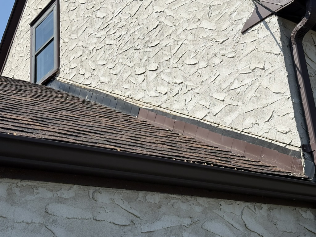 Other side showing the reglet flashing pulled off