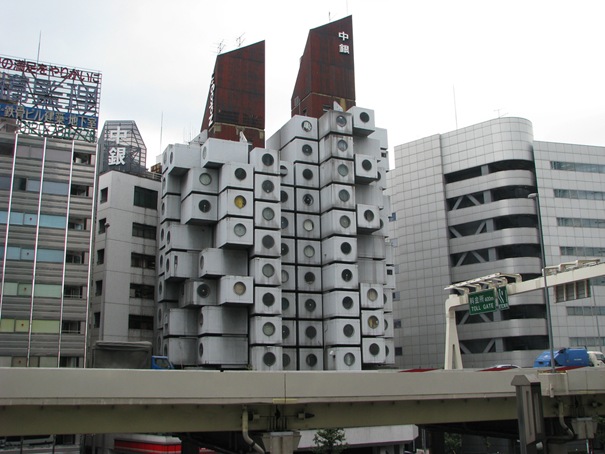 Nakagin
              Capsule Tower